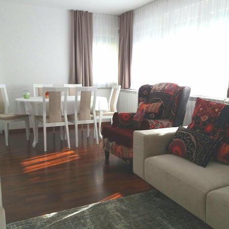 Apartment Esha Сараево Екстериор снимка